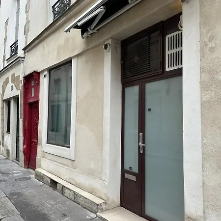 Aparthotel Charles V Marais